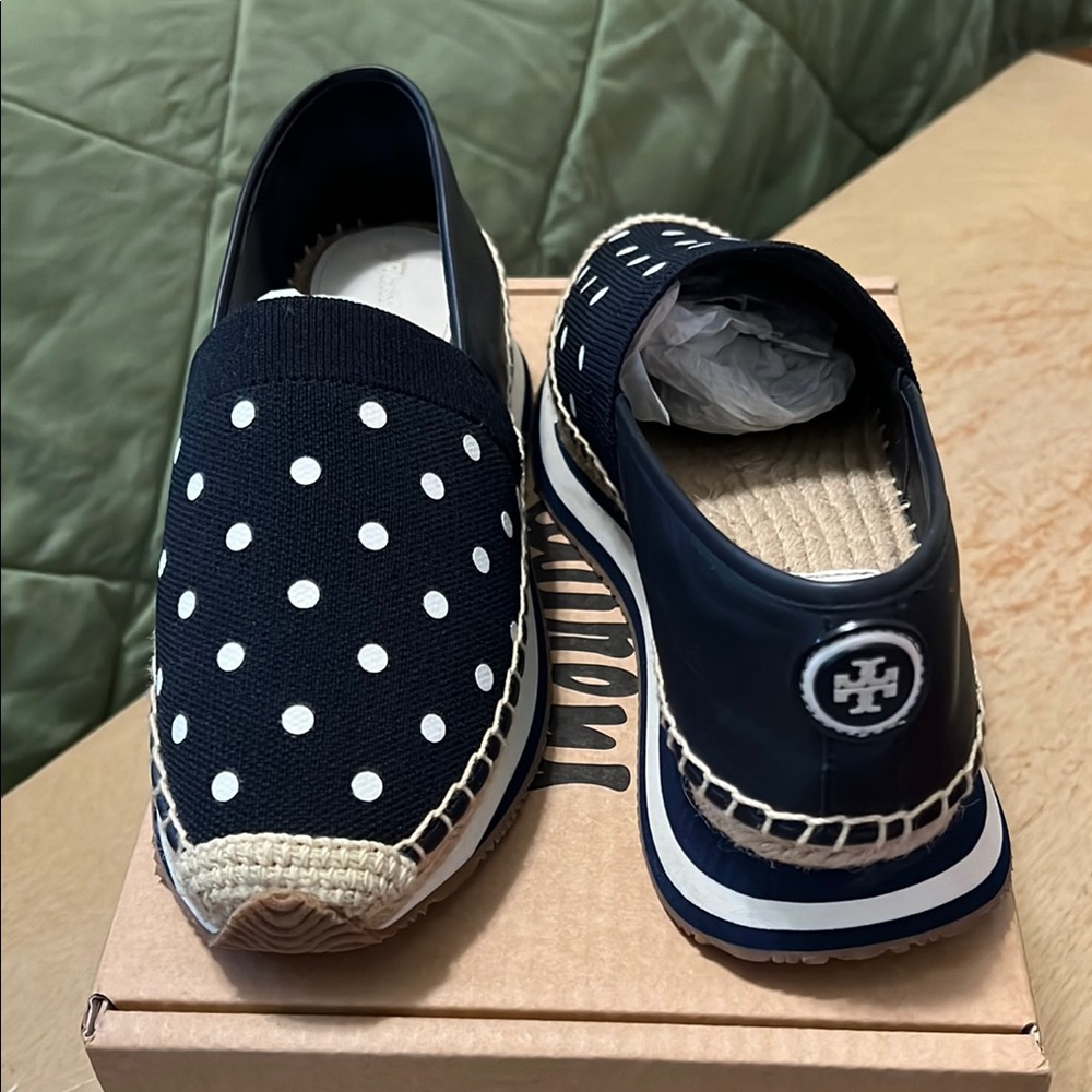 Tory Burch Navy Blue and White Espadrille Shoes 71/2
